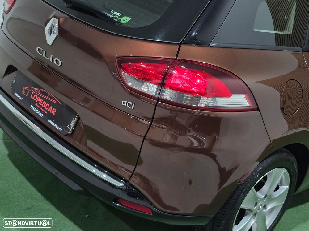 Renault Clio Sport Tourer 1.5 dCi Dynamique S - 8
