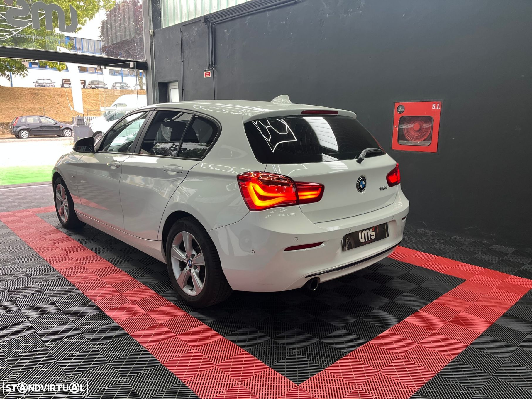 BMW 116 d Line Sport Auto - 4