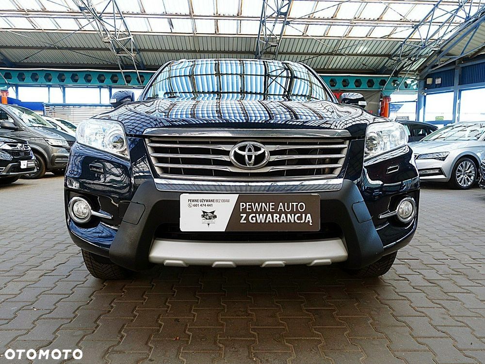 Toyota RAV4 - 4