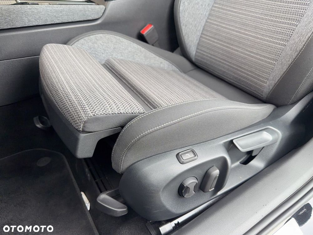 Skoda Superb 1.5 TSI mHEV Selection DSG - 14