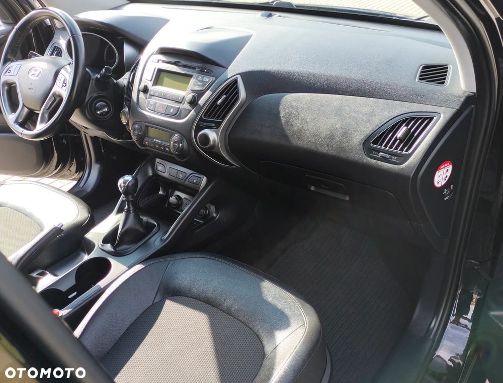 Hyundai ix35 2.0 4WD Style - 17