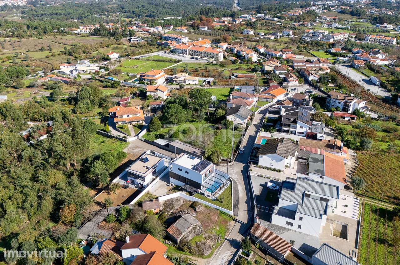 Moradia inteligente em Viseu - Grande imagem: 2/60