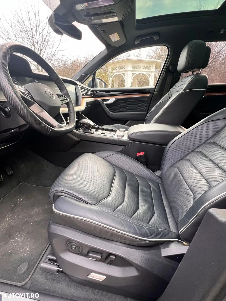 Volkswagen Touareg 3.0 V6 TSI OPF 4Motion Aut. Atmosphere - 17