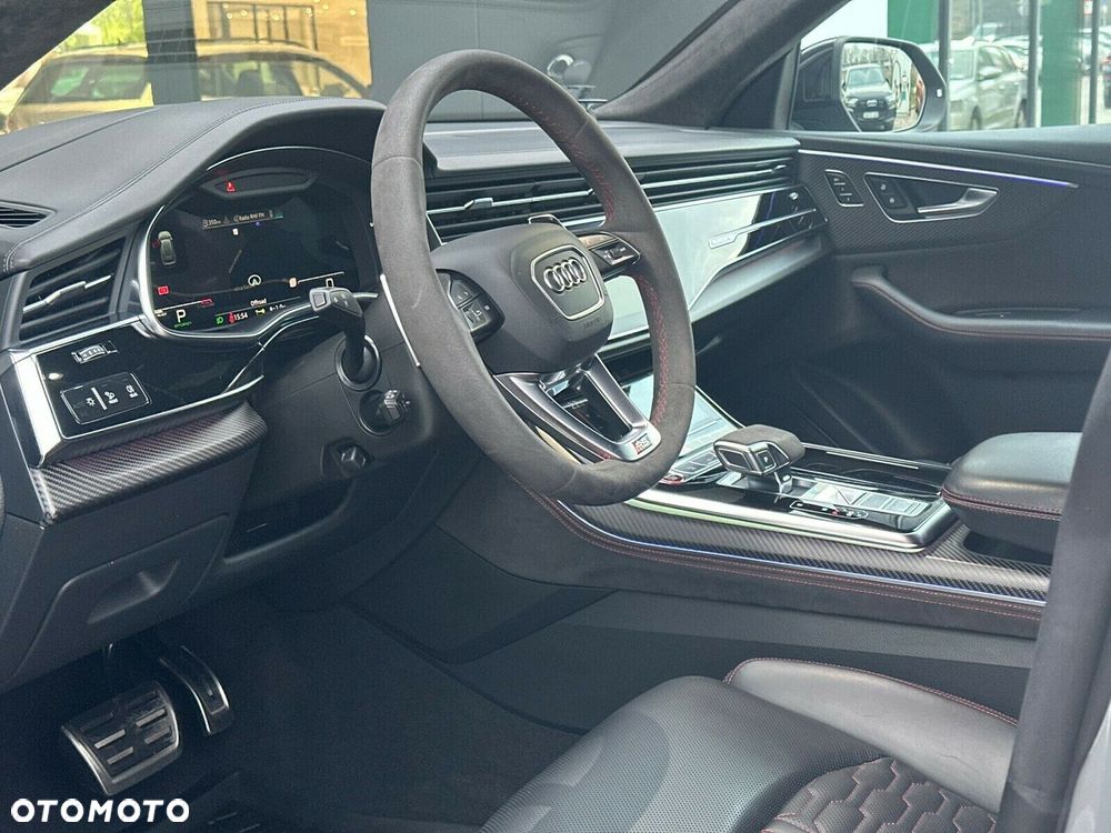 Audi RS Q8 - 11
