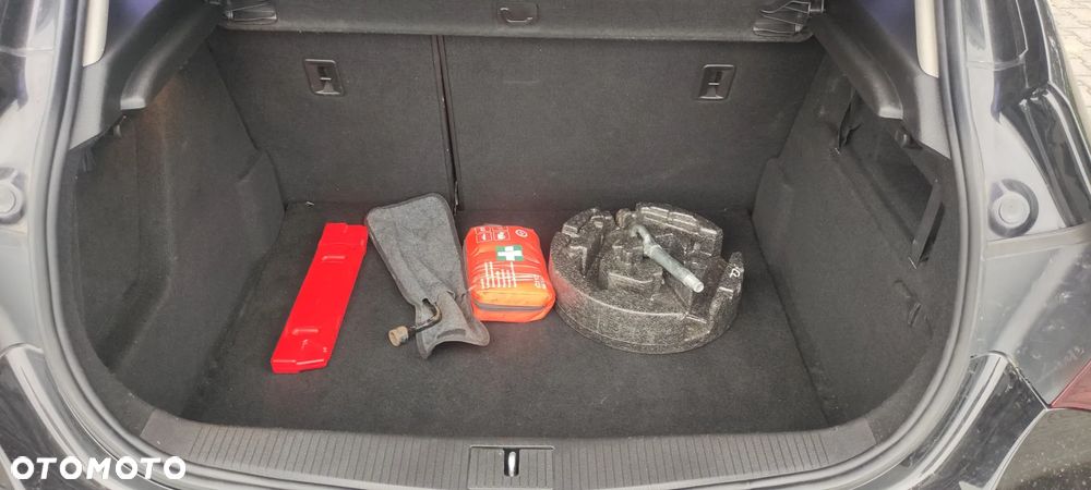 Opel Astra III 1.6 Enjoy - 11