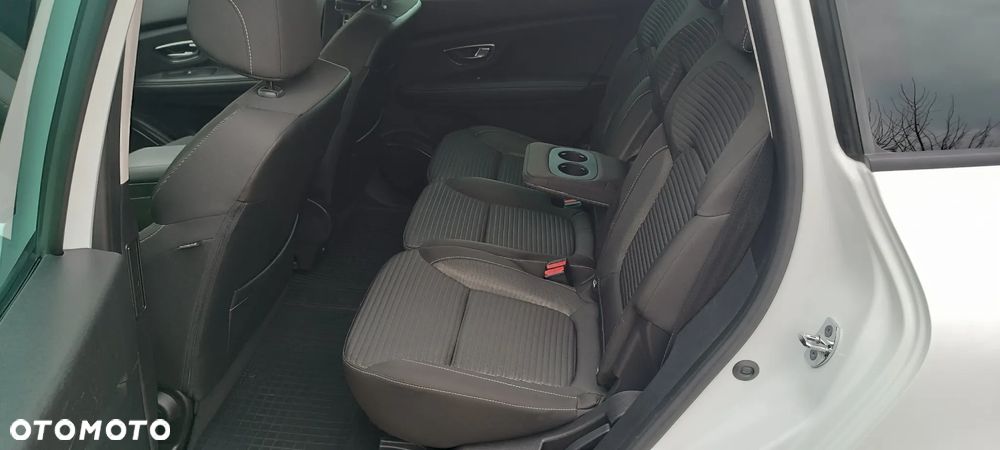 Renault Grand Scenic - 7
