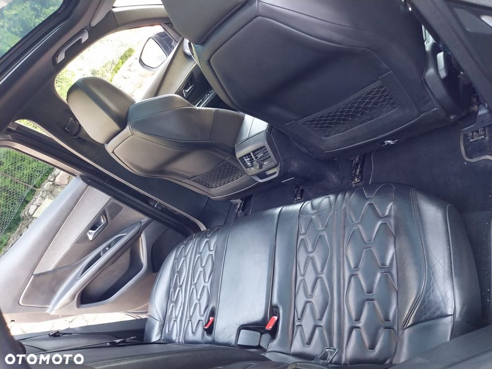 Peugeot 3008 1.2 PureTech GPF Allure S&S - 21