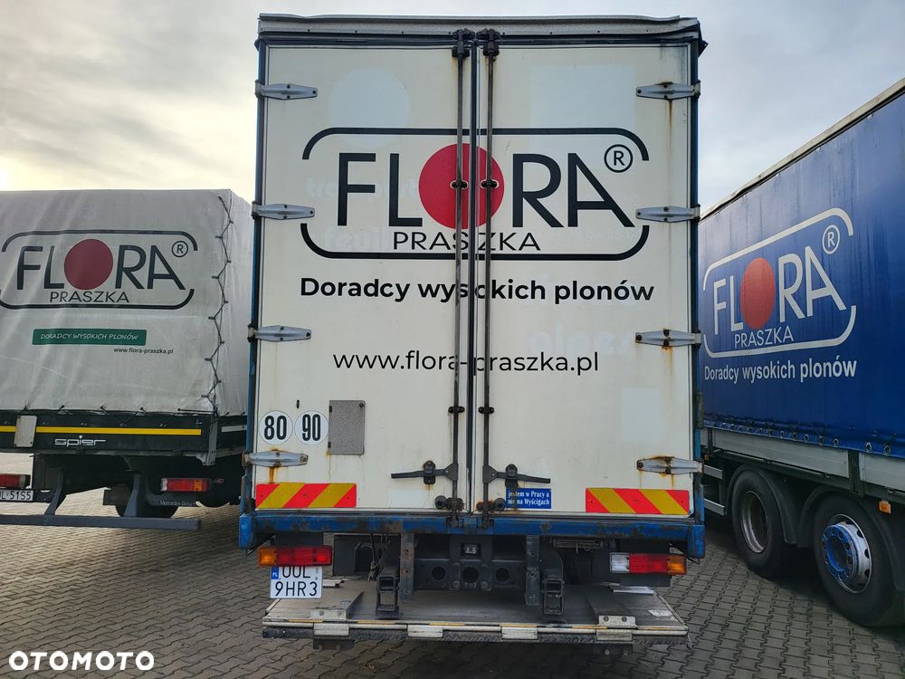 Mercedes-Benz AXOR 1824 - 5