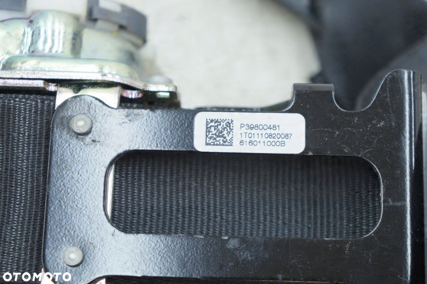 PAS BEZPIECZEŃSTWA NAPINACZ LEWY PRZÓD 39800481 VOLVO S60 II V60 PRZEDNI - 3