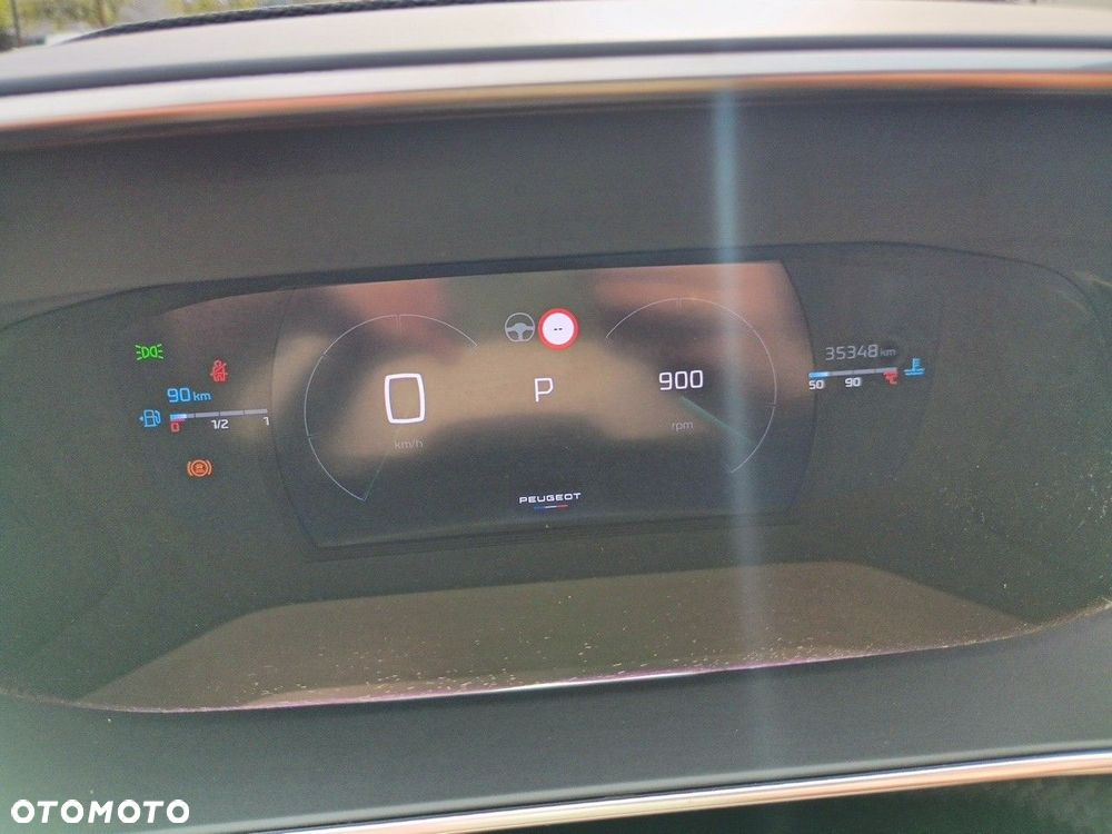 Peugeot 2008 1.2 PureTech Allure S&S EAT8 - 23