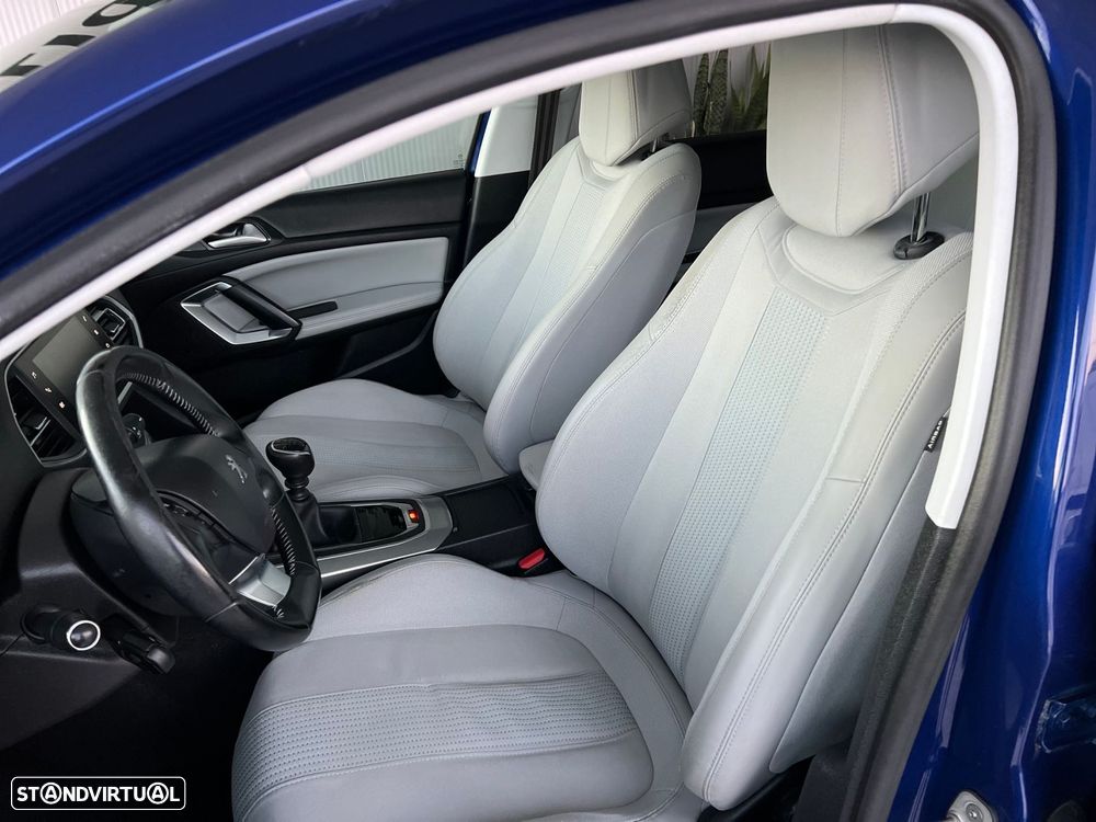 Peugeot 308 SW 1.5 BlueHDi Allure - 10