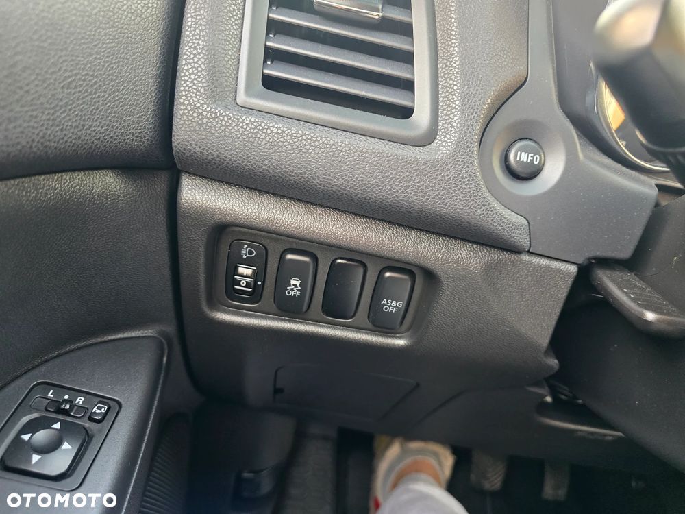 Mitsubishi ASX 1.6 2WD Diamant Edition - 32