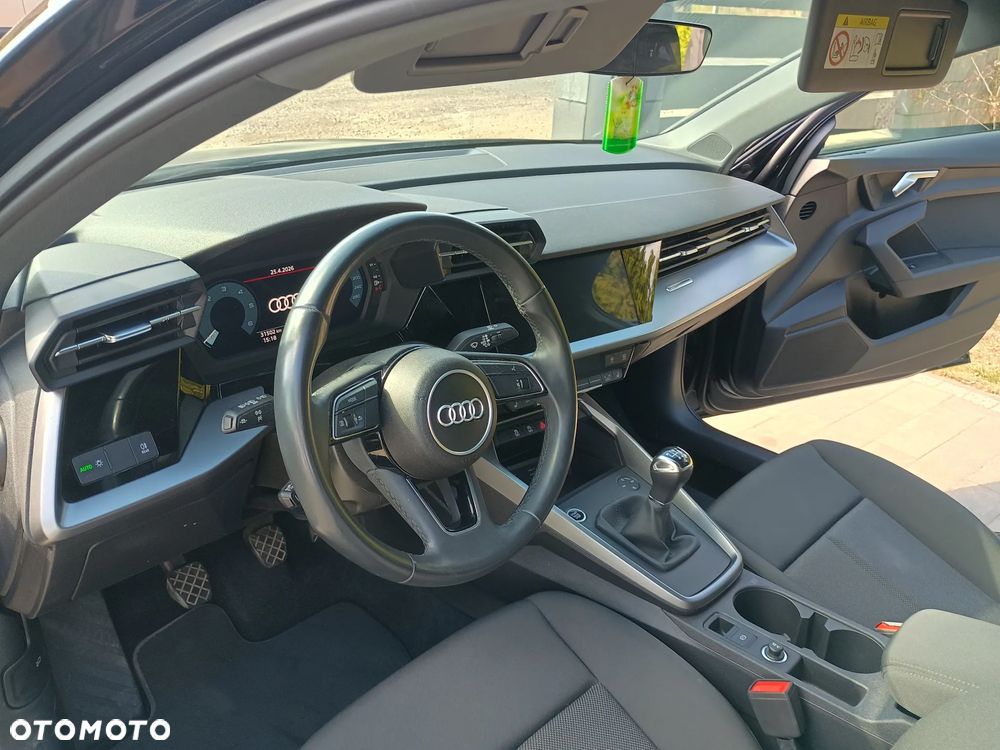 Audi A3 Limousine 30 TDI - 22