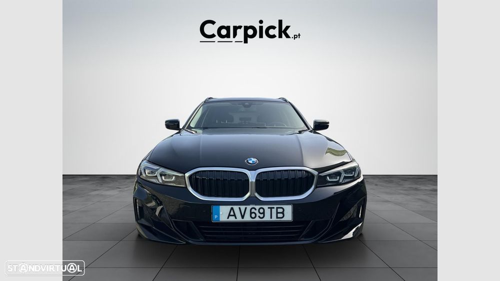 BMW 318 d Auto — fotografia 6