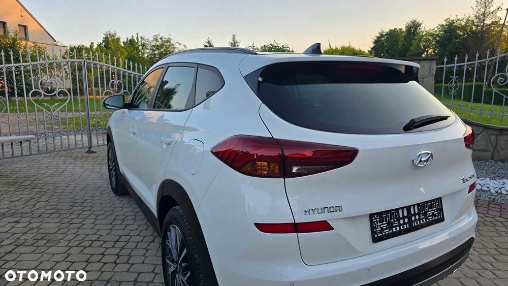 Hyundai Tucson 1.6 GDi 2WD DCT Select - 35