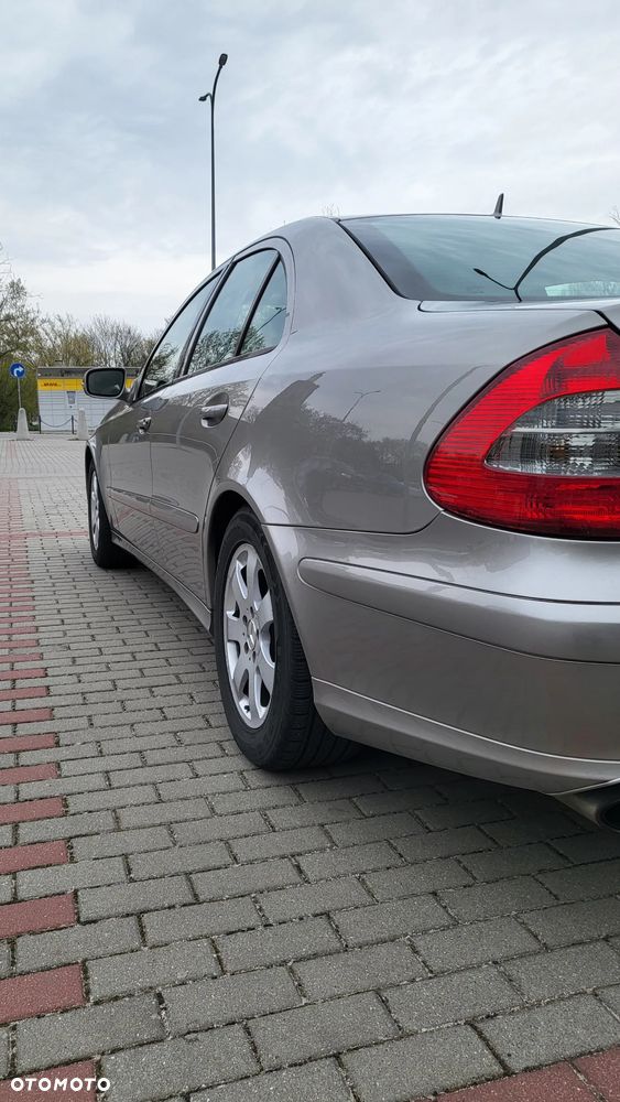 Mercedes-Benz Klasa E - 11