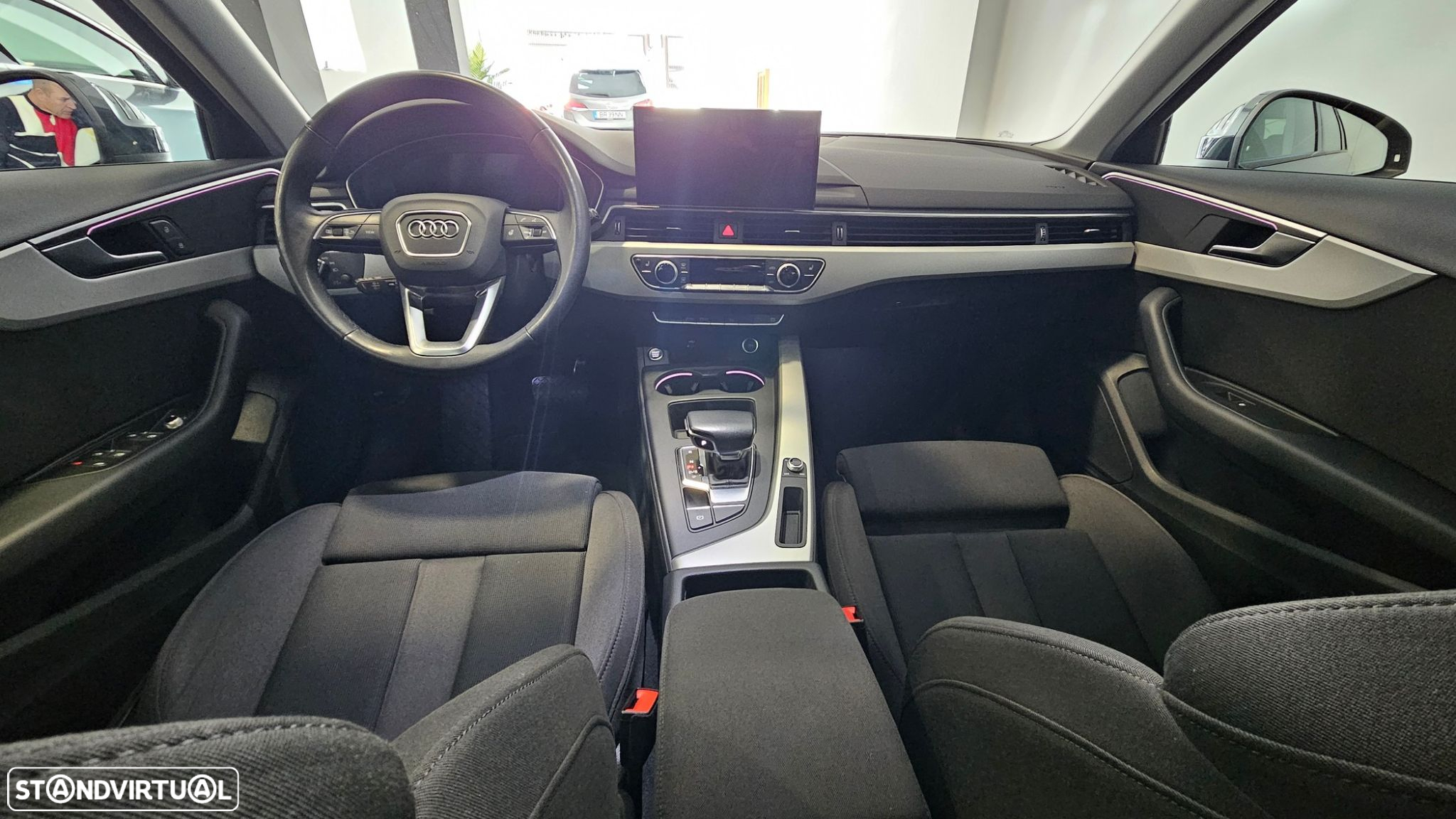 Audi A4 Avant 35 TDI S tronic - 14