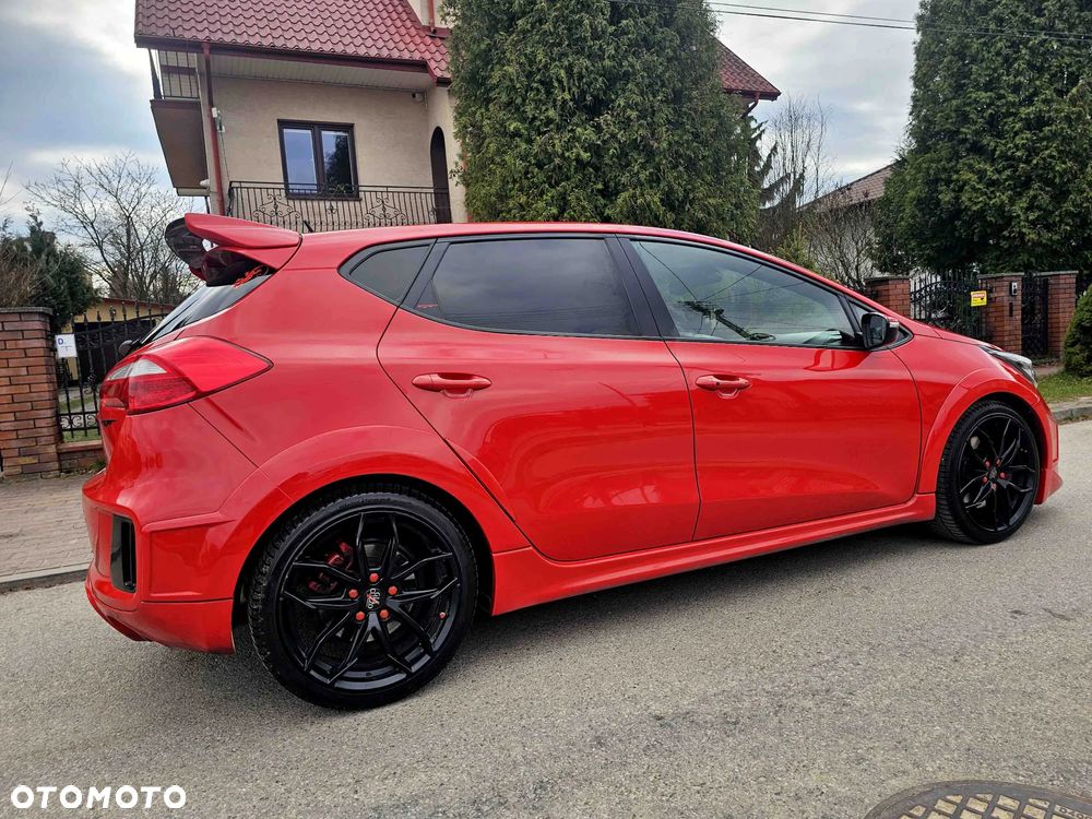 Kia Ceed 1.6 T-GDI GT-Challenge - 10