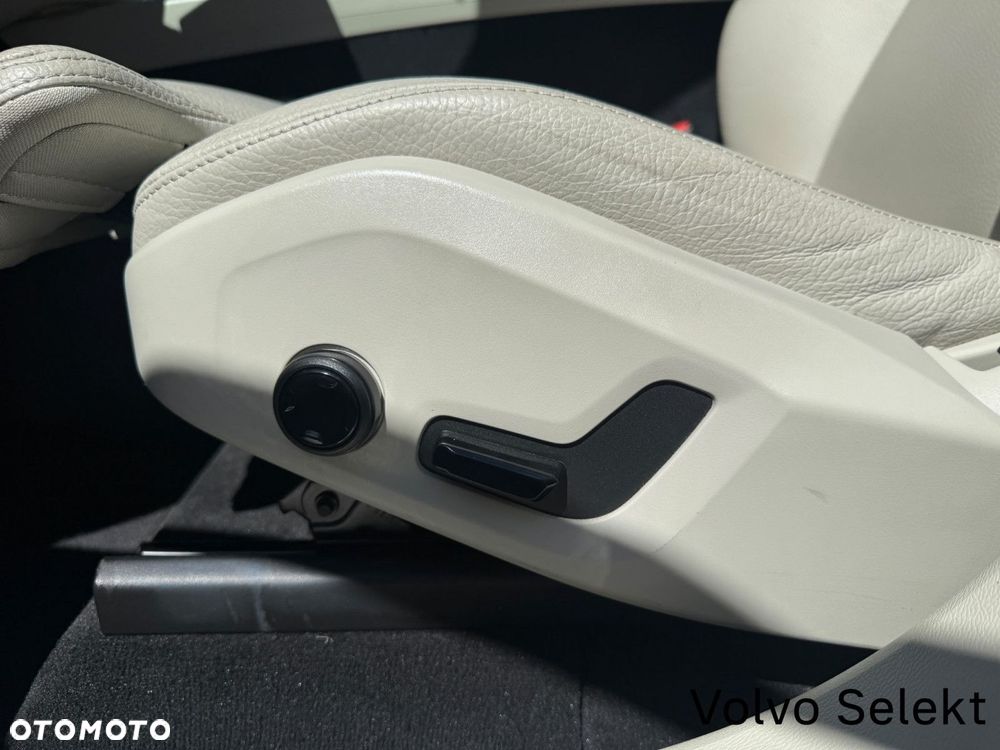 Volvo XC 60 - 13