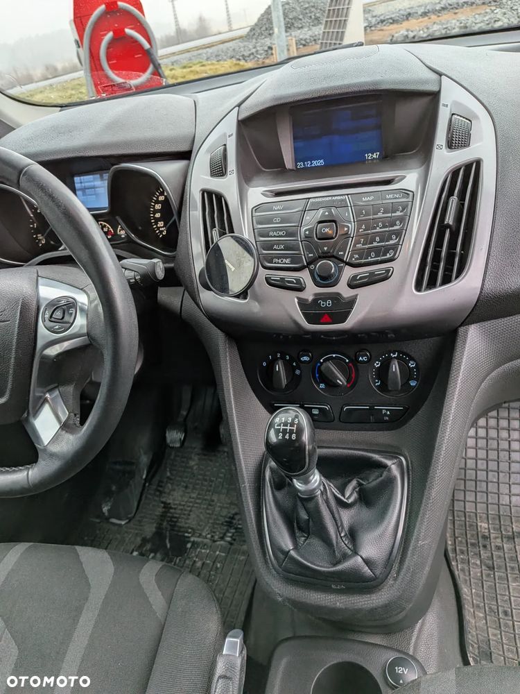 Ford Transit Connect - 7