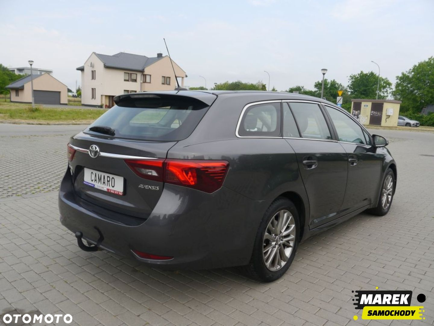 Toyota Avensis - 12