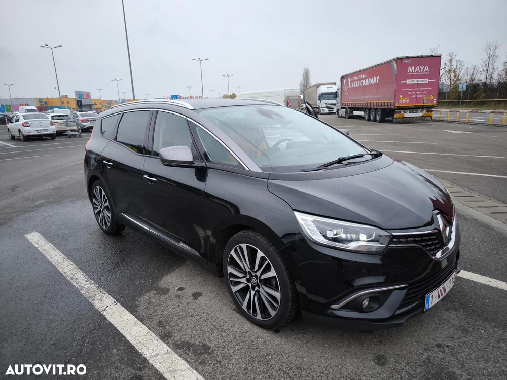 Renault Grand Scenic - 8