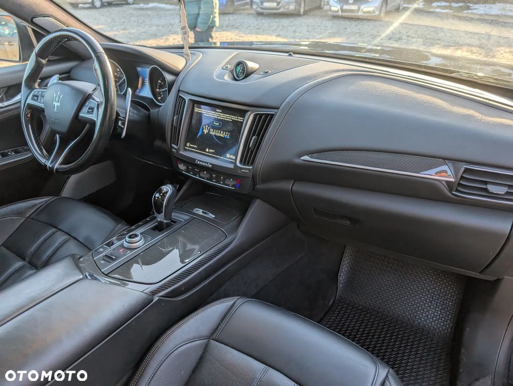 Maserati Levante S Q4 GranSport - 28