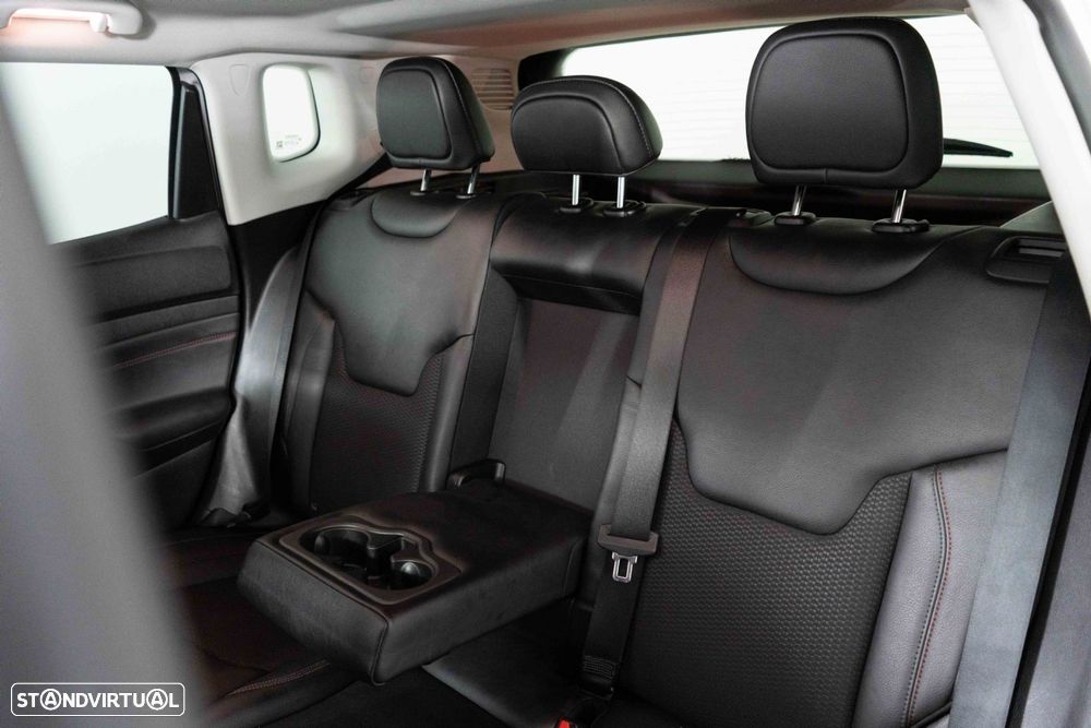 Jeep Compass 1.3 TG 4Xe Trailhawk - 9