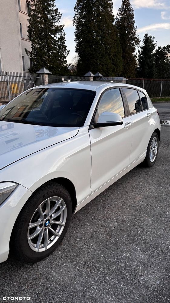 BMW Seria 1 116d - 6