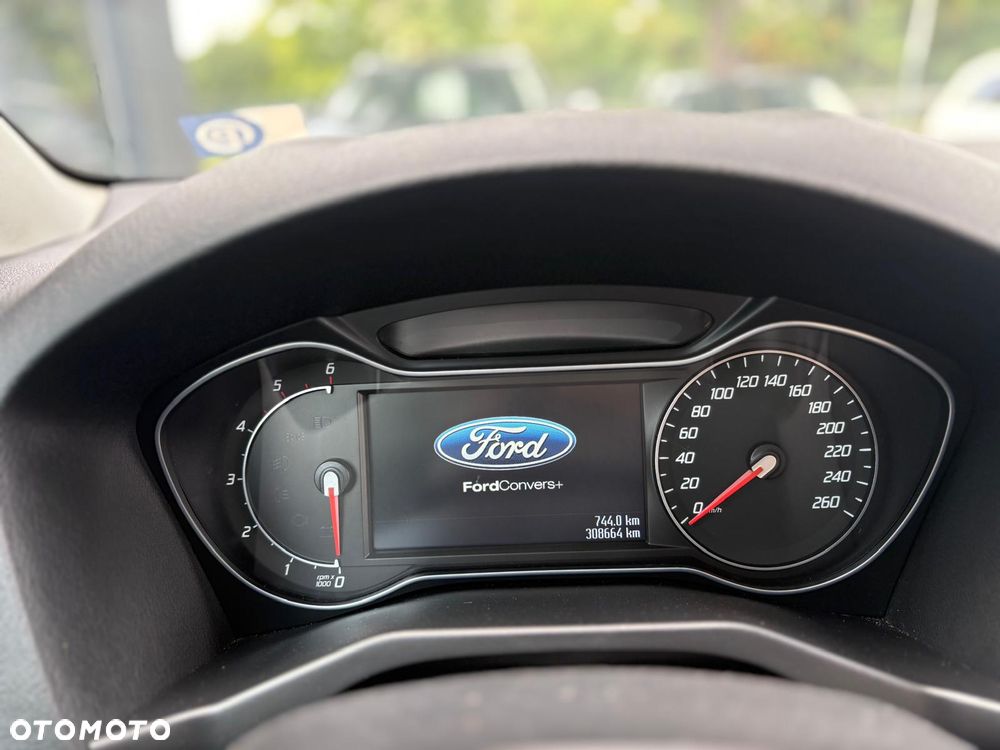 Ford Mondeo 1.6 TDCi Titanium - 18