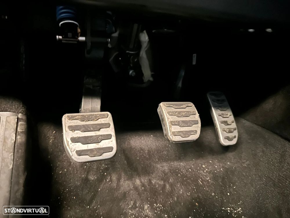 LandRover Discovery l550 Sport 2.0D 150Cv de 2020 para peças - 21