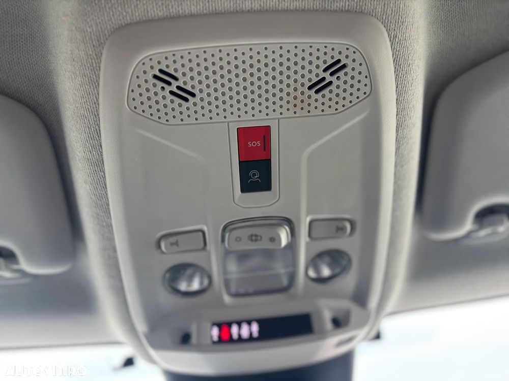 Citroën C4X 1.2 PureTech S&S EAT8 Feel - 28