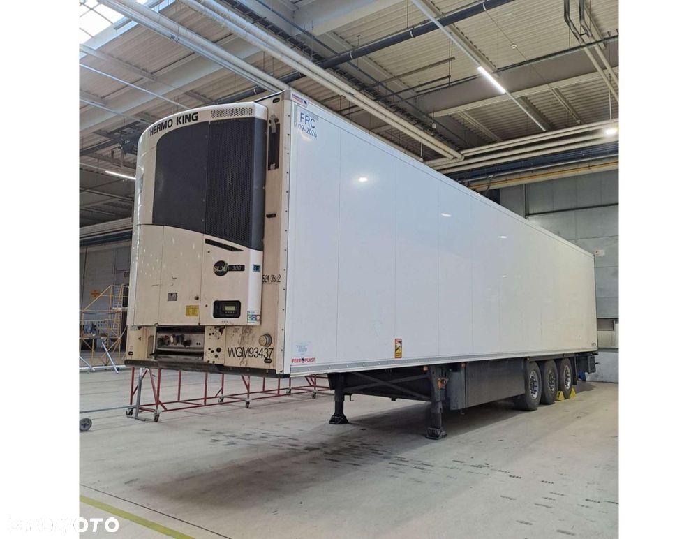 Schmitz Cargobull SKO FP 60 ThermoKing SLXi 300 - 2