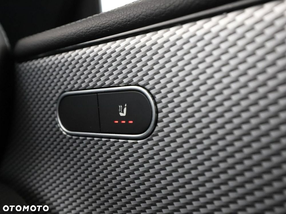 Mercedes-Benz CLA 250 e 8G-DCT Progressive - 39