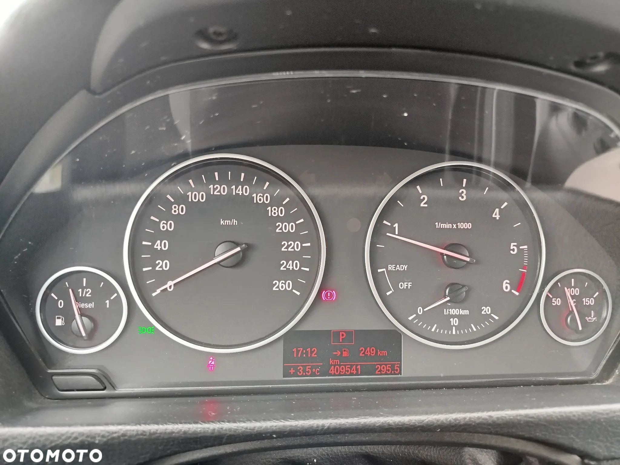 BMW Seria 3 318d Touring - 13