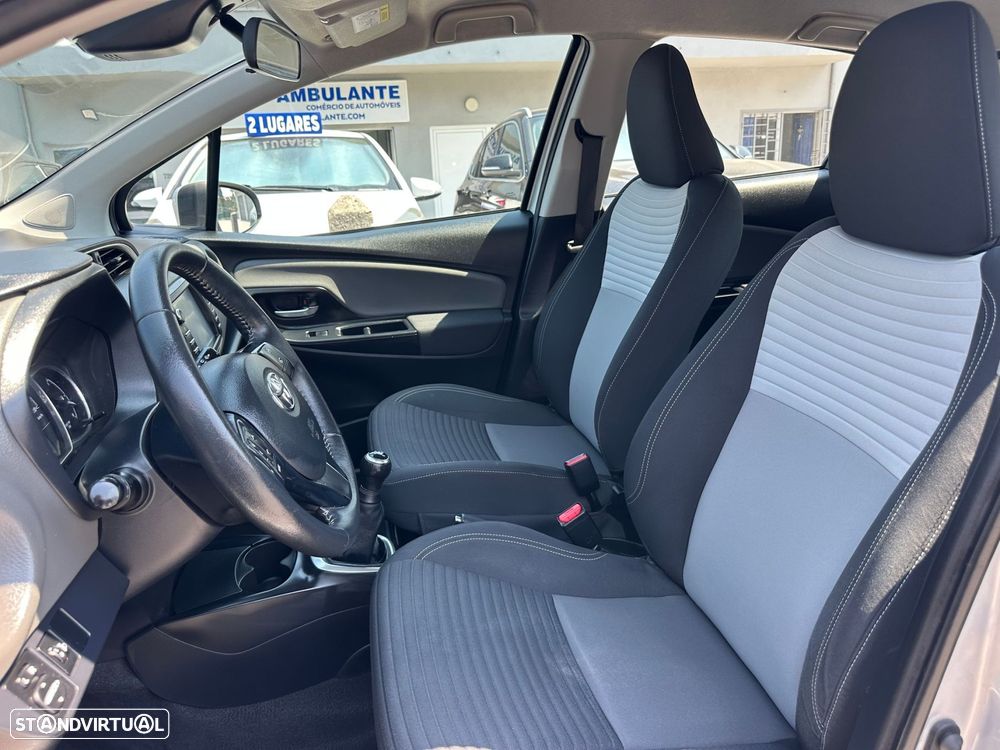 Toyota Yaris 1.0 VVT-i Exclusive - 12