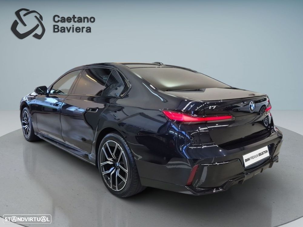 BMW i7 eDrive50 Pack Desportivo M Pro - 6