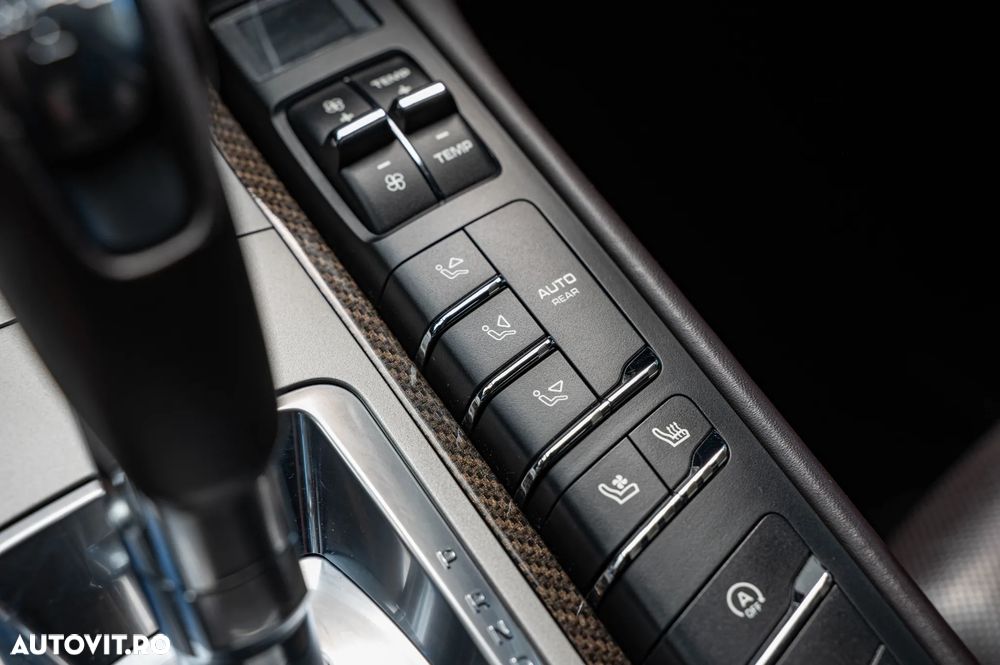 Porsche Panamera 3.0 Tiptronic S - 29