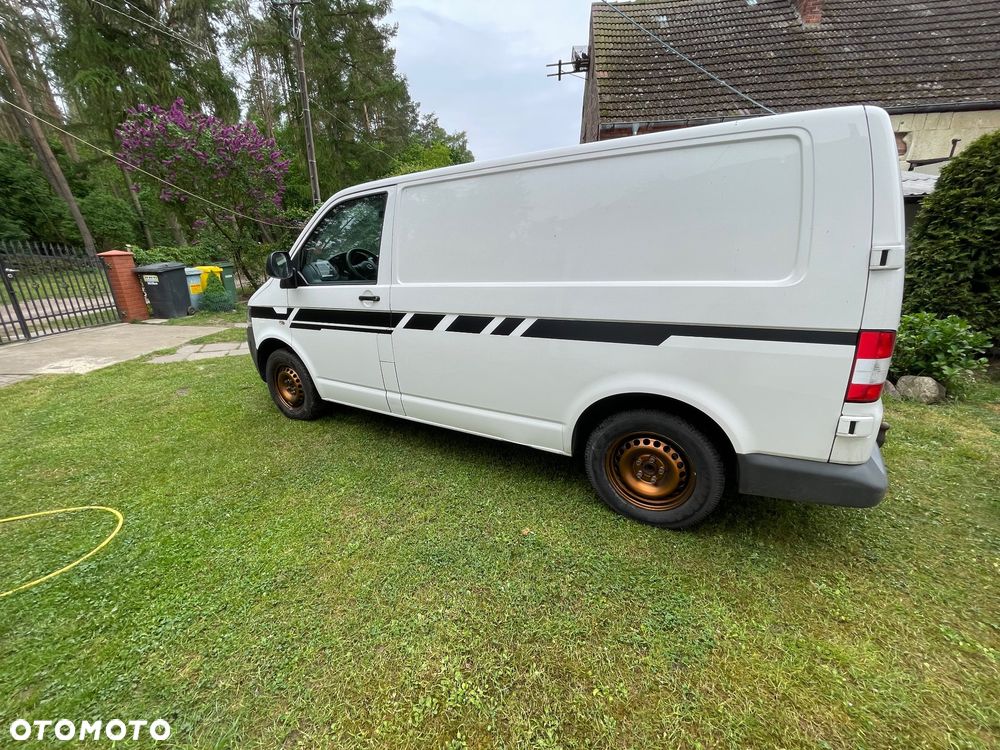 Volkswagen Transporter 2011 photo 5