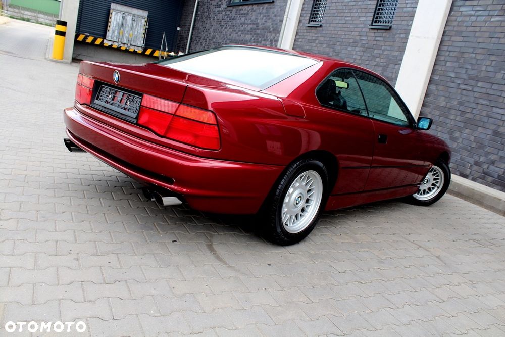 BMW Seria 8 - 18