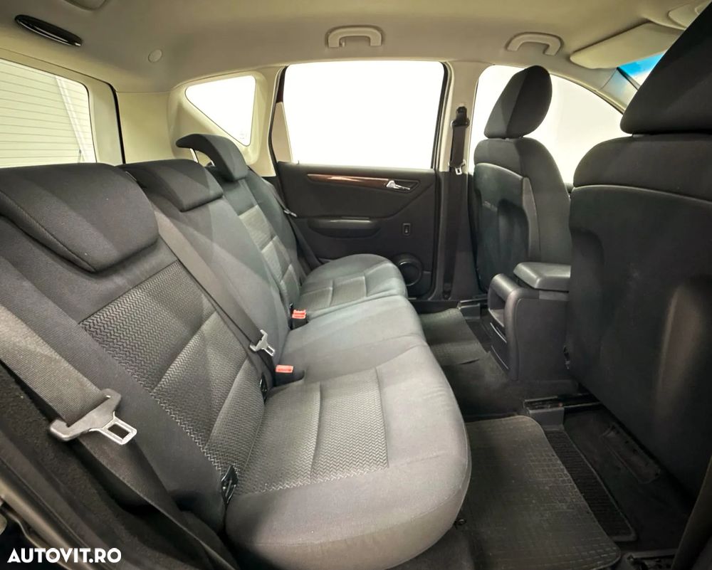 Mercedes-Benz A 150 Autotronic Elegance - 20