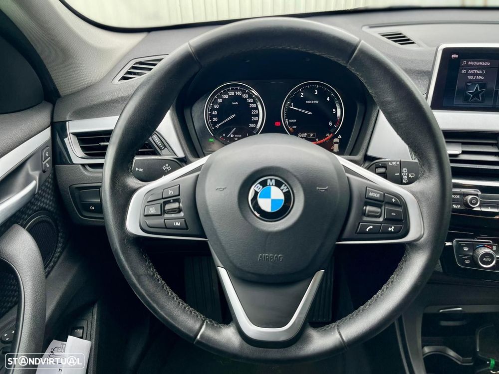 BMW X1 18 d sDrive Advantage Auto - 14