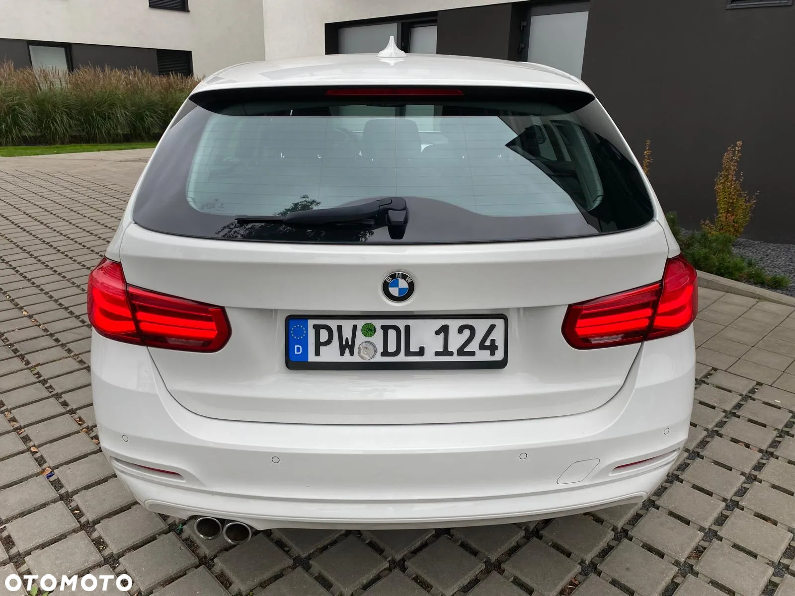 BMW Seria 3 320d Luxury Line - 18