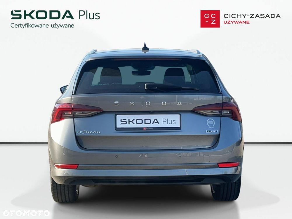 Skoda Octavia - 4