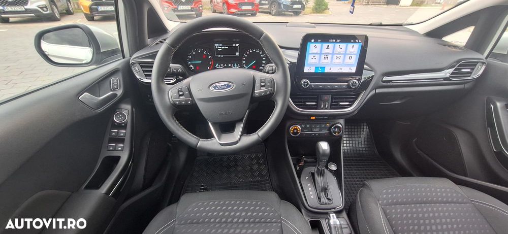 Ford Fiesta 1.0 EcoBoost Powershift Titanium - 12