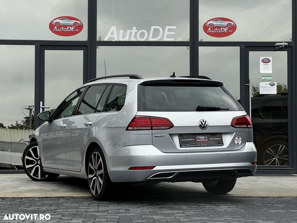 Volkswagen Golf - 3