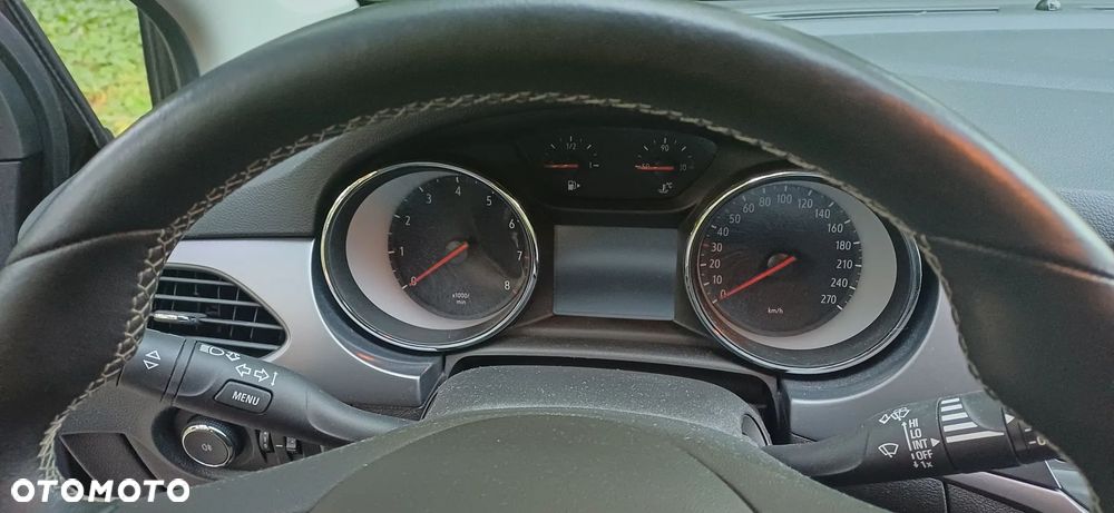 Opel Astra 1.4 Essentia - 14