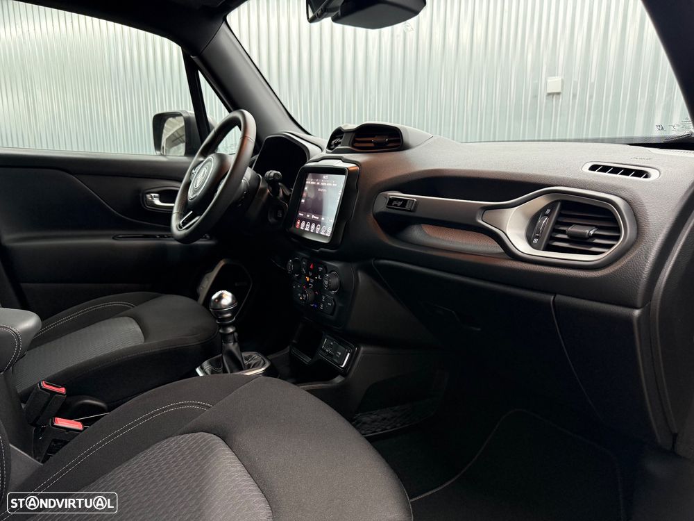 Jeep Renegade 1.0 T 80º Aniversário - 18