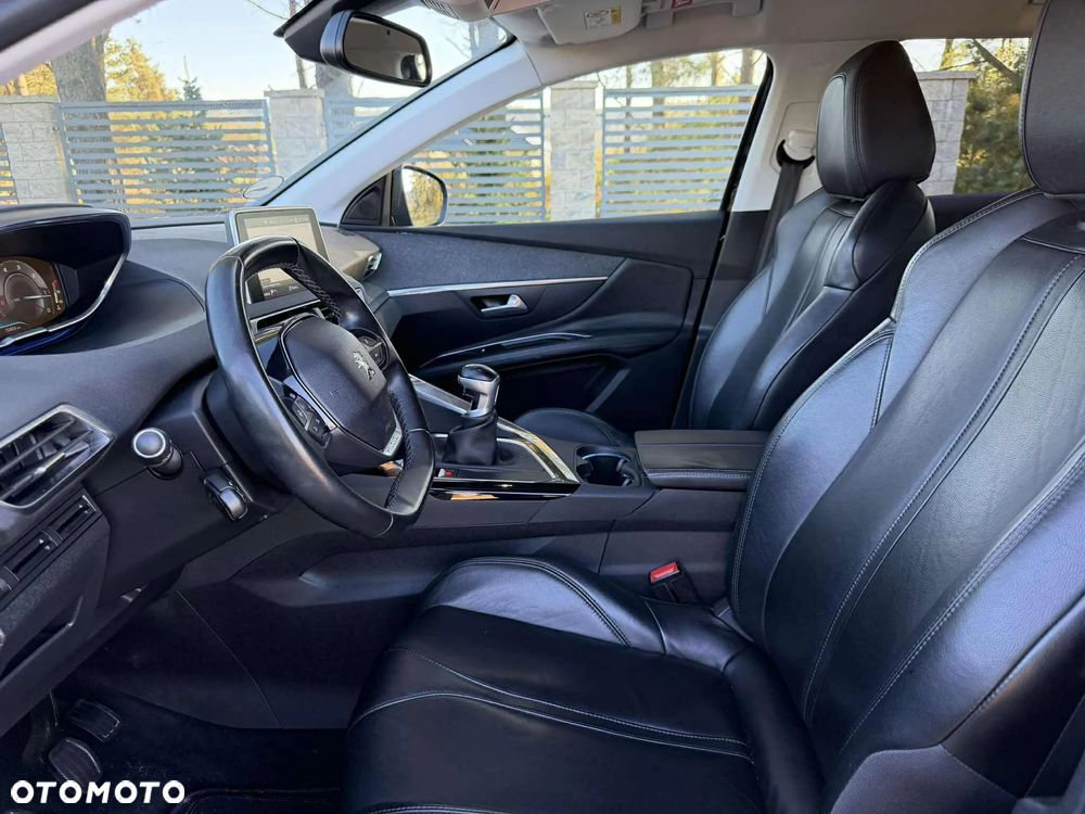 Peugeot 3008 1.6 BlueHDi Allure S&S - 28