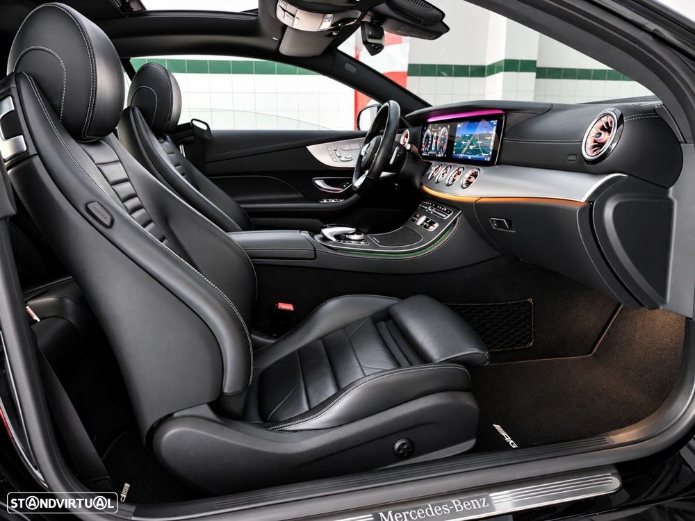 Mercedes-Benz E 220 d AMG Line Aut. — fotografia 10